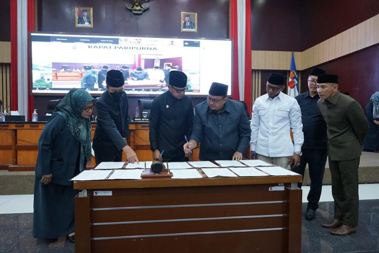 Pemkot-DPRD Kota Bogor Sepakati Perda Penyelenggaraan Perizinan
