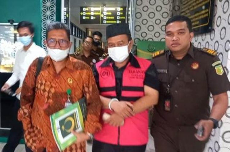 Diduga Korupsi Dana BOS Rp1 Miliar Lebih, Kepala SMK Generasi Mandiri Ditahan Kejari Kabupaten Bogor