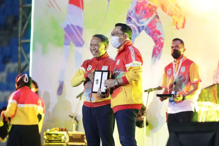 Jawa Barat Sabet Juara Umum Olimpiade Olahraga Siswa Nasional 2022 