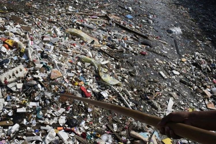 Tumpukan Sampah Masih Menjadi Penyebab Banjir di Kota Bandung