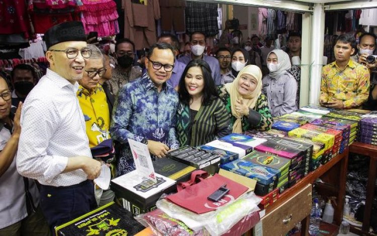 Pantau Pemulihan Ekonomi di Pasar Tradisional, Komisi XI DPR Sambangi Blok F Pasar Kebon Kembang Kota Bogor