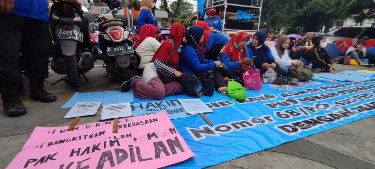 Ribuan Karyawan di PHK, Buruh Masterindo Geruduk PN Bandung