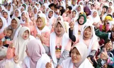 Peduli Rakyat Kecil Alasan Ratusan Emak-emak di Tasikmalaya Dukung Ganjar Pranowo