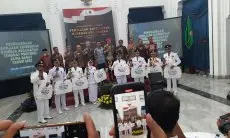 Pemprov Jabar Berangkatkan Delapan Camat Terbaik ke Singapura