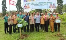 Di Stadion si Jalak Harupat, BCA Tanam Seribu Bibit Pohon 