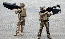 Prancis Bakal Melatih Hingga Dua Ribu Tentara Ukraina