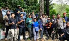 Sampah Bra dan Celana Dalam Perempuan Bertebaran di Situs Budaya Nagara Padang Ciwidey, Pegiat Lingkungan Sukses Pungut 25 Karung 'Barang Bukti'