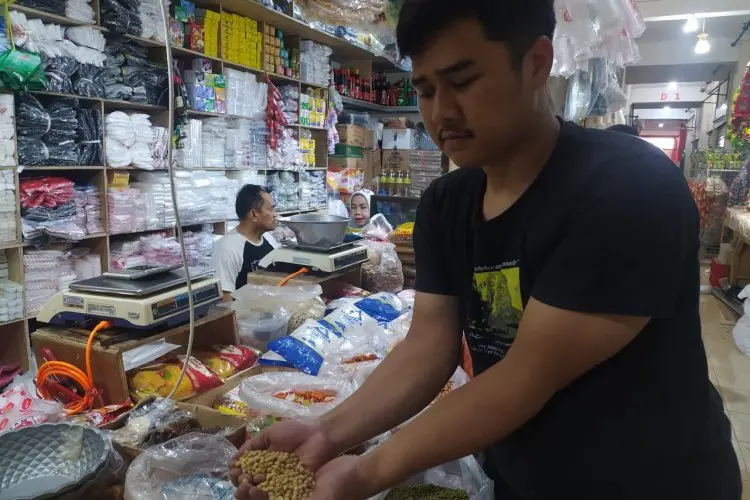 Harga Kedelai Naik, Pedagang Pasar Tagog Padalarang Minta Hal Ini