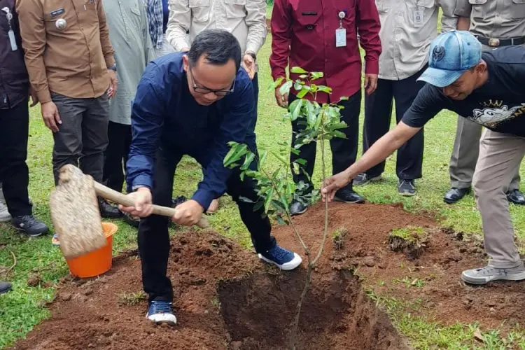Bima Dorong Kelurahan Curug Bogor Lebih Berdaya