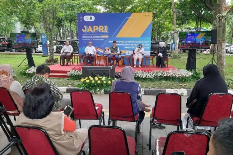 Duh..Gelombang PHK Besar-besaran Hantui Jabar