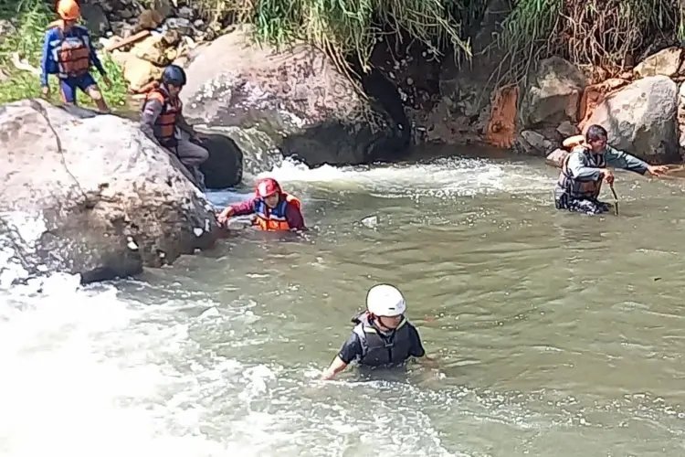 Pencarian Korban Hanyut SMP-IT Al-Hikmah, Tim Gabungan Perluas Pencarian Hingga Leuwimalang
