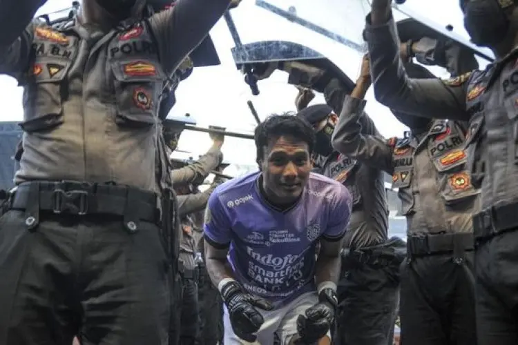 Polisi Masih Kaji Draft SOP Pertandingan Sepak Bola di Jawa Barat