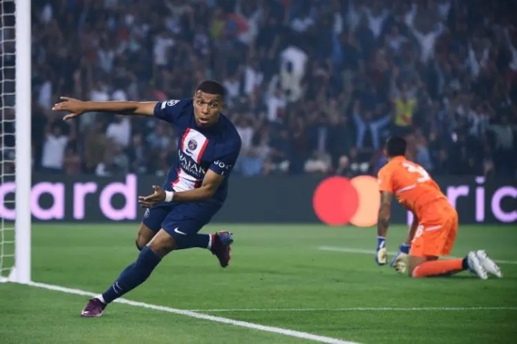 Rumor Hengkang dari PSG, Kylian Mbappe Sampaikan Hal Ini