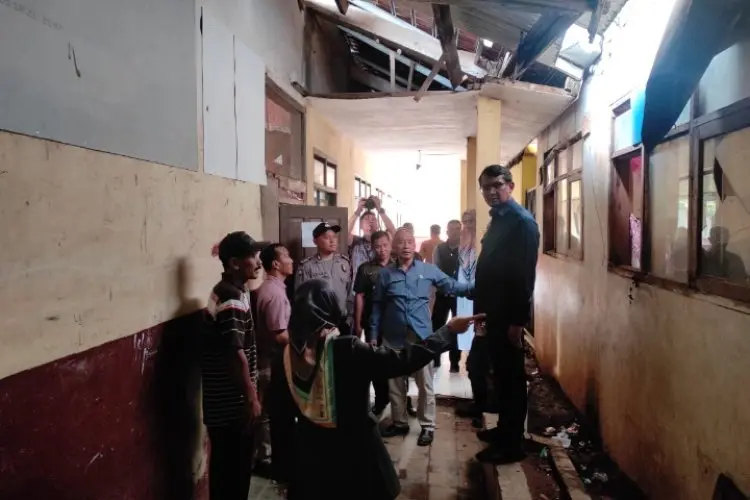 350 Bangunan Sekolah Rusak di Garut Akan Diperbaiki di 2023