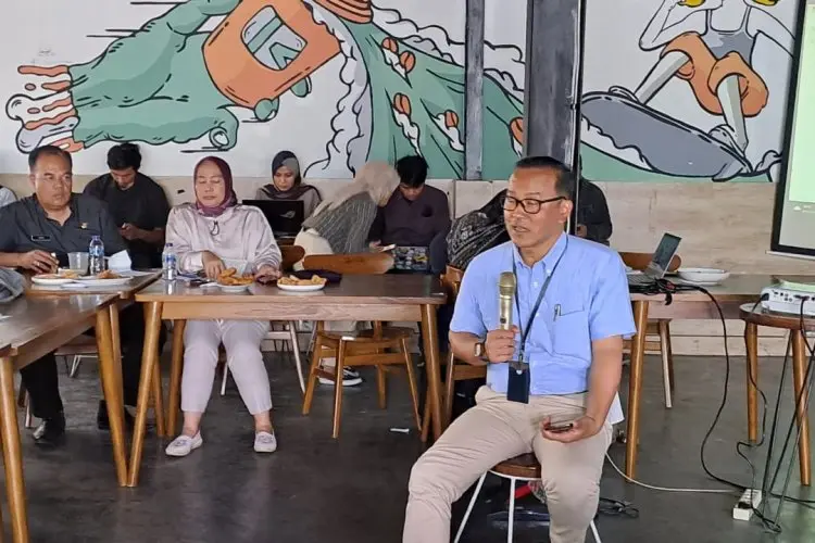 Kadisperindag Jabar: Penguatan Potensi Lokal Akan Menjadi Tameng Ancaman Resesi 2023