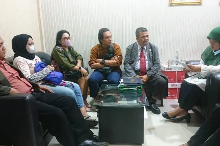 Disnakertrans Kabupaten Bandung Minta RS UKM Bandung Penuhi Hak-hak Pekerja Korban PHK Sepihak