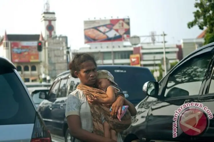 Warga Bandung Diminta Tak Beri Uang Kepada Pengemis