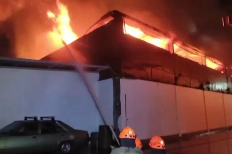 Ringankan Beban Terdampak Kebakaran, Pemkot Bandung Berikan Bantuan