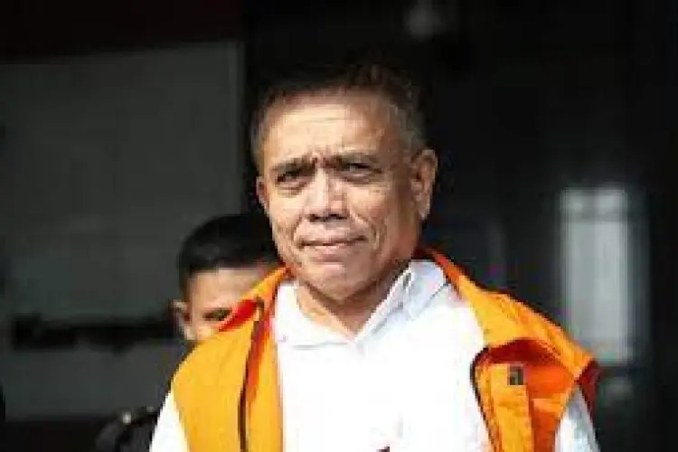 Bebas Bersyarat, Mantan Gubernur Aceh Irwandi Yusuf  Tinggalkan Lapas Sukamiskin