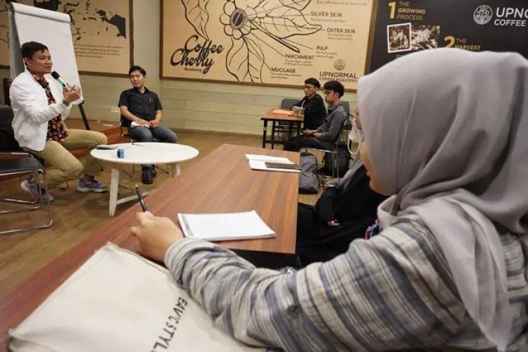 FOTO: Diskusi Peran Pemuda dalam Keterbukaan Informasi pada Era Digital dan Global