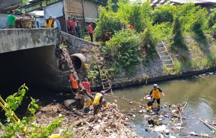 Di Kabupaten Cirebon, Hingga Kini Sampah Masih jadi Persoalan Serius