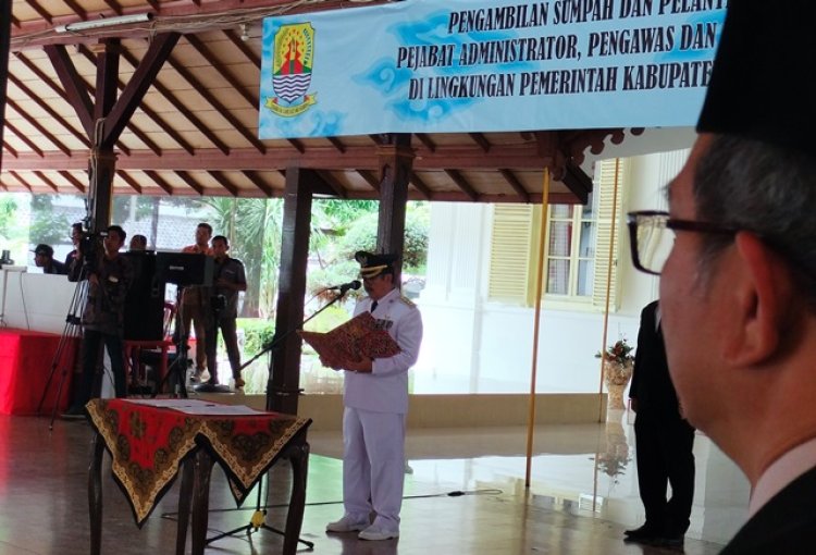 Ratusan Pegawai di Kabupaten Cirebon Kena Rotasi dan Mutasi