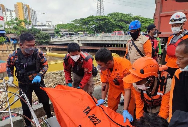 Jasad Mahasiswa IPB Terseret Arus di Jalan Dadali Ditemukan di Tambora Jakarta Barat