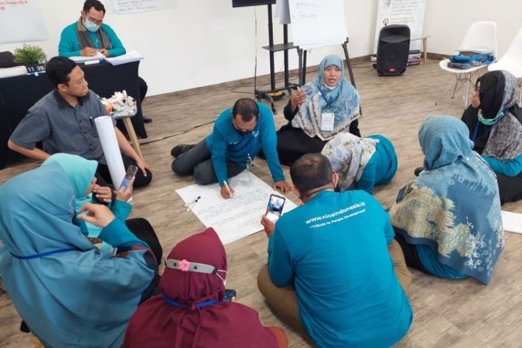 Penuhi Hak Anak, Para Orang Tua Murid di 24 Sekolah di Indonesia Dapatkan Pelatihan Pengasuhan Anak