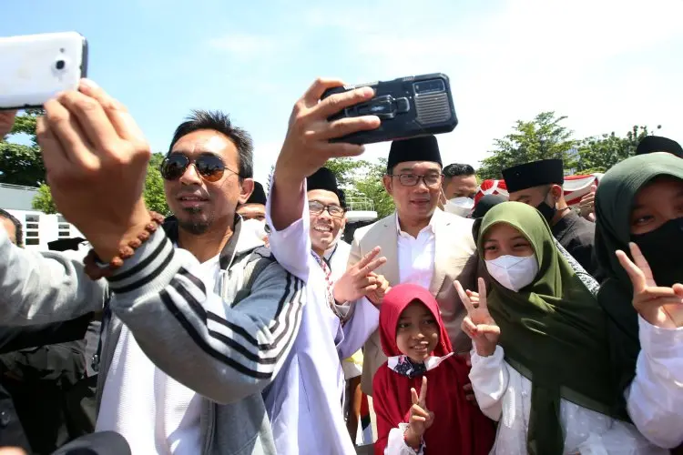 FOTO: Apel Peringatan Hari Santri di Jabar
