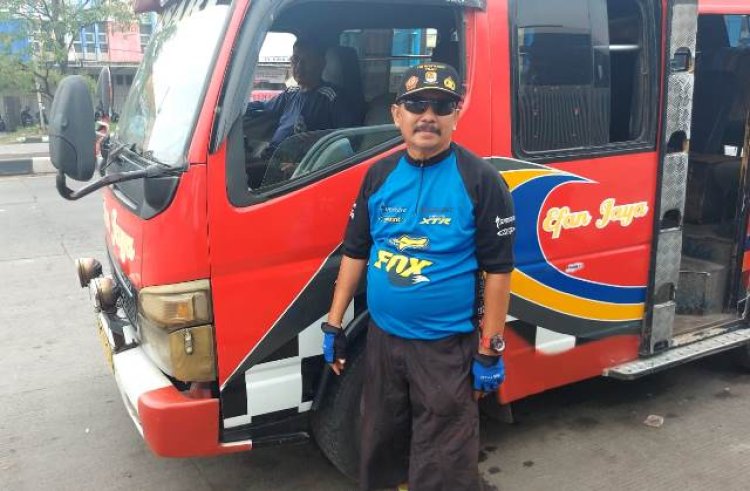 Sopir Angkutan Umum di Cirebon Bakal Dapat Voucher BBM