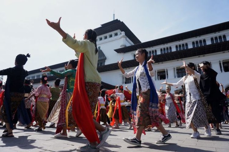 FOTO: Pembukaan Bandung West Java Arts Festival