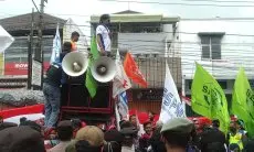 Tanggapi Tuntutan Buruh Soal Kenaikan Upah Minimal 13 Persen, Begini Jawaban Kadisnaker KBB