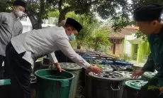 Tumbuhkan Enterpreneurship Siswa, Kepala SMAN 1 Bantarujeg Kembangkan Budidaya Ikan Lele