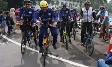 Foto: Gelar Gowes Di Hari Pahlawan, Askrindo Beri Bantuan UMKM Bandung