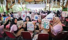 Asah Kreativitas Perempuan, Srikandi Ganjar Jabar Gelar Painting Tote Bag