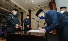 Lantik Kadinkes dan Direktur RSUD Bandung Kiwari, Yana: Fokus Tekan Covid-19