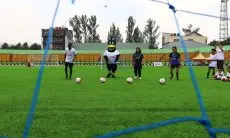 FOTO: Coaching Clinic AIA Sepak Bola Untuk Negeri