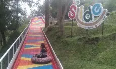 Boomerang Rainbow Slide, Wahana Wisata Baru dari Dusun Bambu 