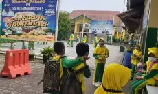Peduli Gempa Cianjur, Warga SD Muhammadiyah 5 Garut Kota Galang Dana Bantuan