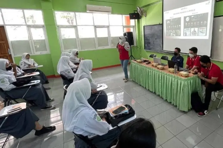 Sokong Literasi Digital, Telkom Jabar Gelar Information Communication Tour 2022 untuk Pelajar