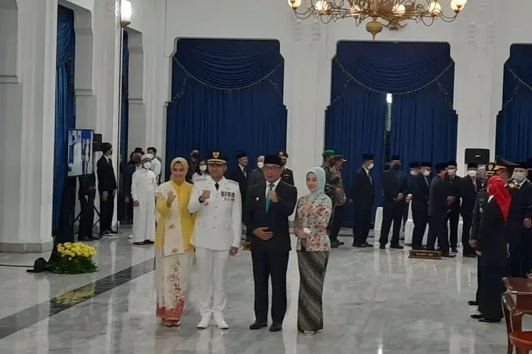Sah! Hengky Kurniawan Resmi Jabat Bupati KBB Definitif, Emil Pesan Tiga Hal