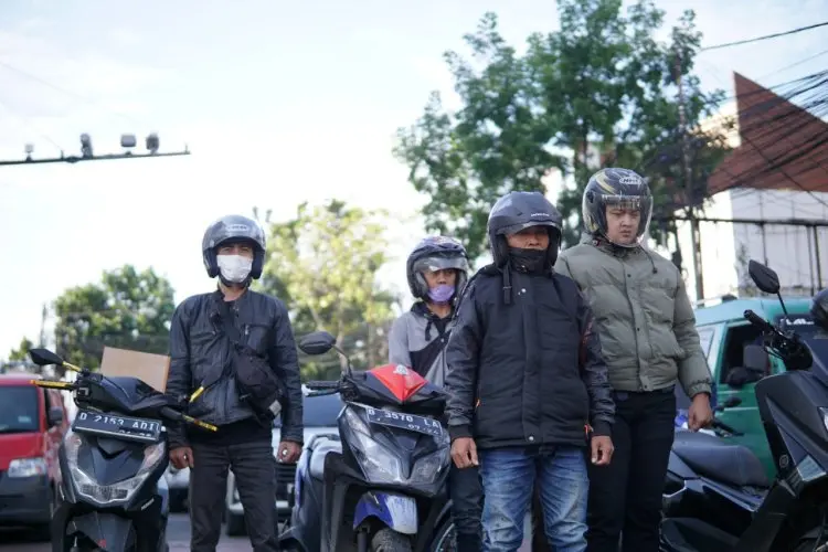 1 Menit Jalanan Bandung Terhenti Untuk Mengheningkan Cipta