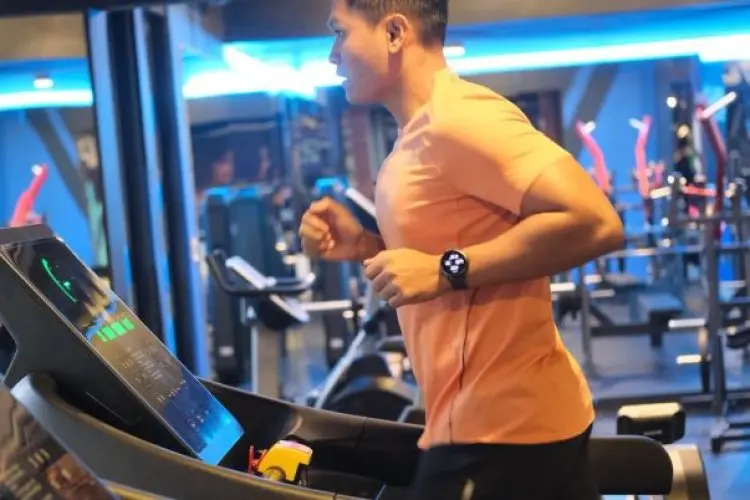 Smartwatch Amazfit GTR 4 Relatif Cocok Dukung Gaya Hidup Aktif