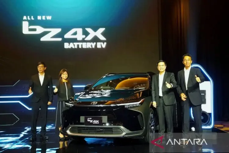 Toyota Luncurkan bZ4X, Harganya Mencapai Rp1 Miliar Lebih