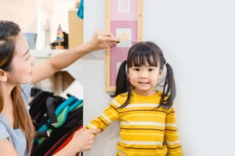 Tips Membedakan Anak Postur Pendek dan Stunting