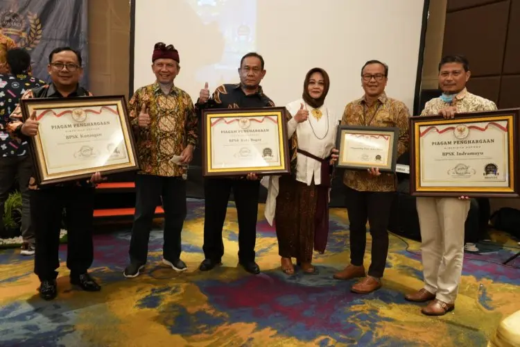 Jabar Sabet Dua Penghargaan Peduli Perlindungan Konsumen 2022