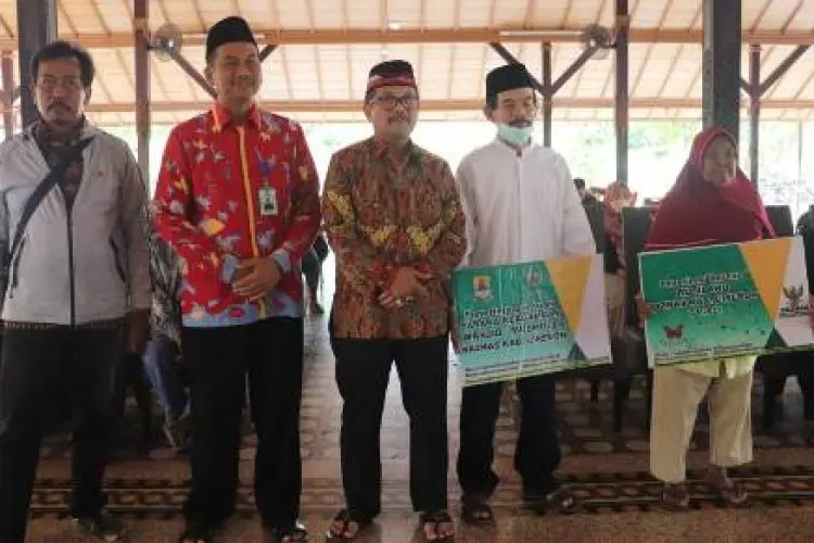 Baznas Kabupaten Cirebon Bantu Menyelesaikan Permasalahan Warga