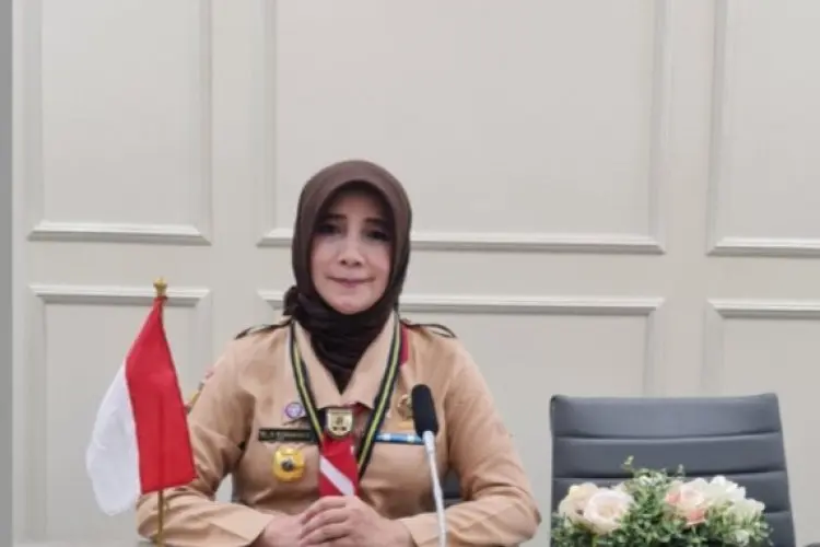 Hadapi Disrupsi Digital, Elis Nurhayati Gulirkan Ragam Inovasi Digital di SMAN 2 Cibinong