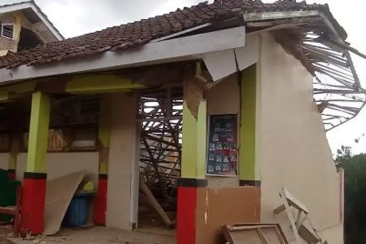Terdampak Gempa Cianjur, 12 Siswa SMKN 1 Cugenang Luka dan 15 Kelas Rusak
