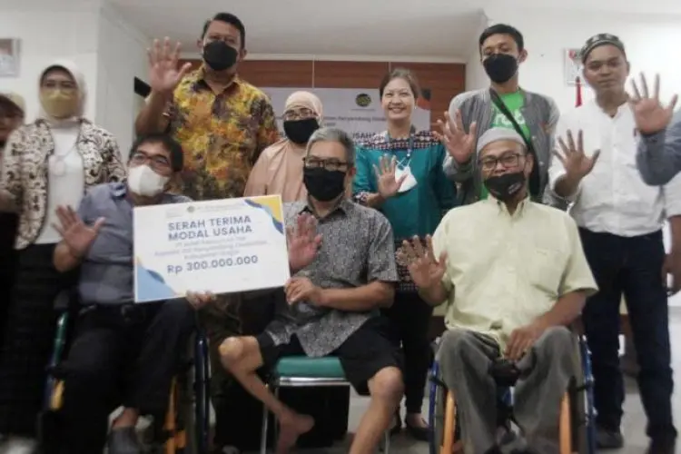 Ratusan Penyandang Dissabilitas Dapat Bantuan Modal Usaha dari PT Bumi Resources Tbk